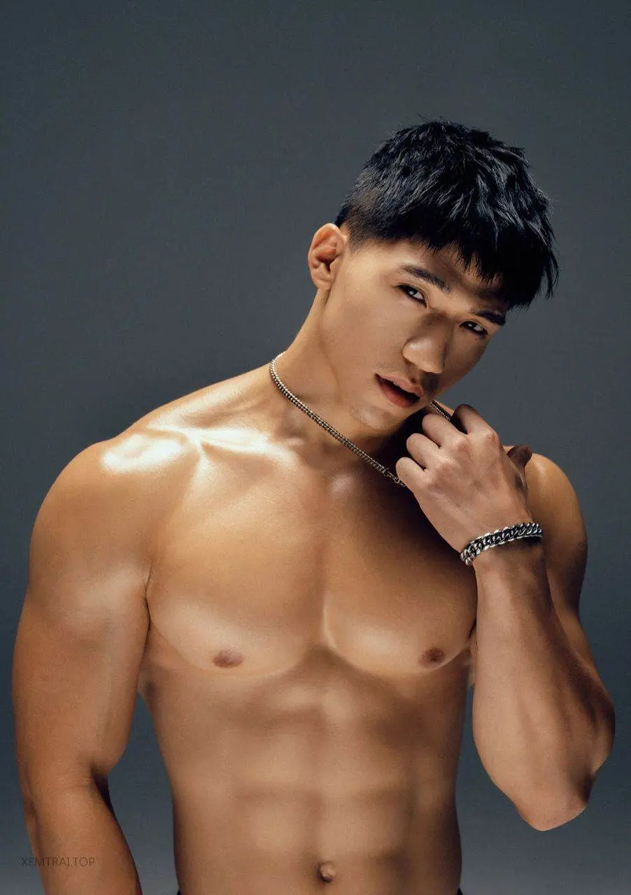 หนุ่มหล่อขึ้นปก 1180.6