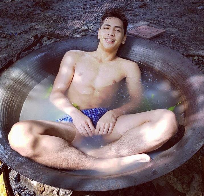 ชวนหนุ่ม..ลงอ่าง