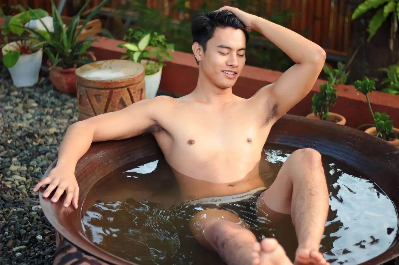 ชวนหนุ่ม..ลงอ่าง