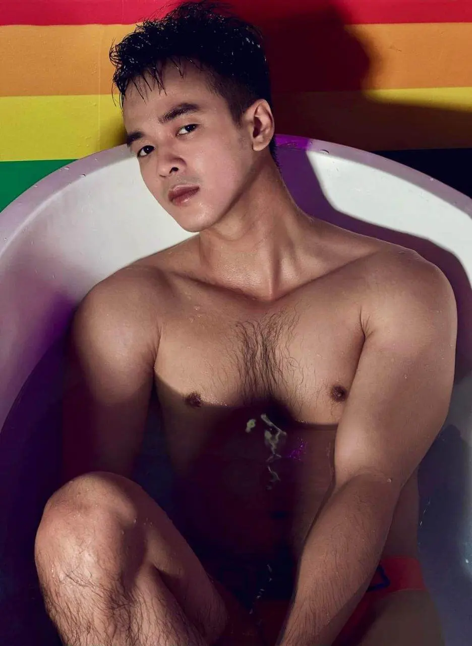 ชวนหนุ่ม..ลงอ่าง