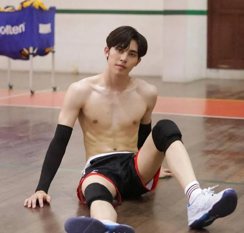 ถอดโชว์เรือนร่าง 2844