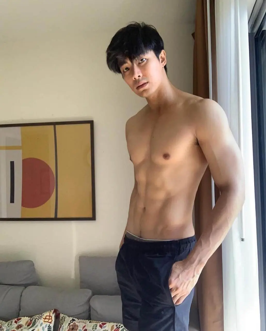 ถอดโชว์เรือนร่าง 2845