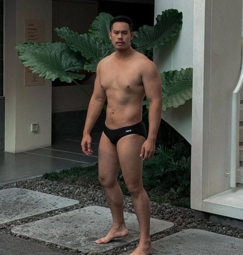 ถอดโชว์เรือนร่าง 2847