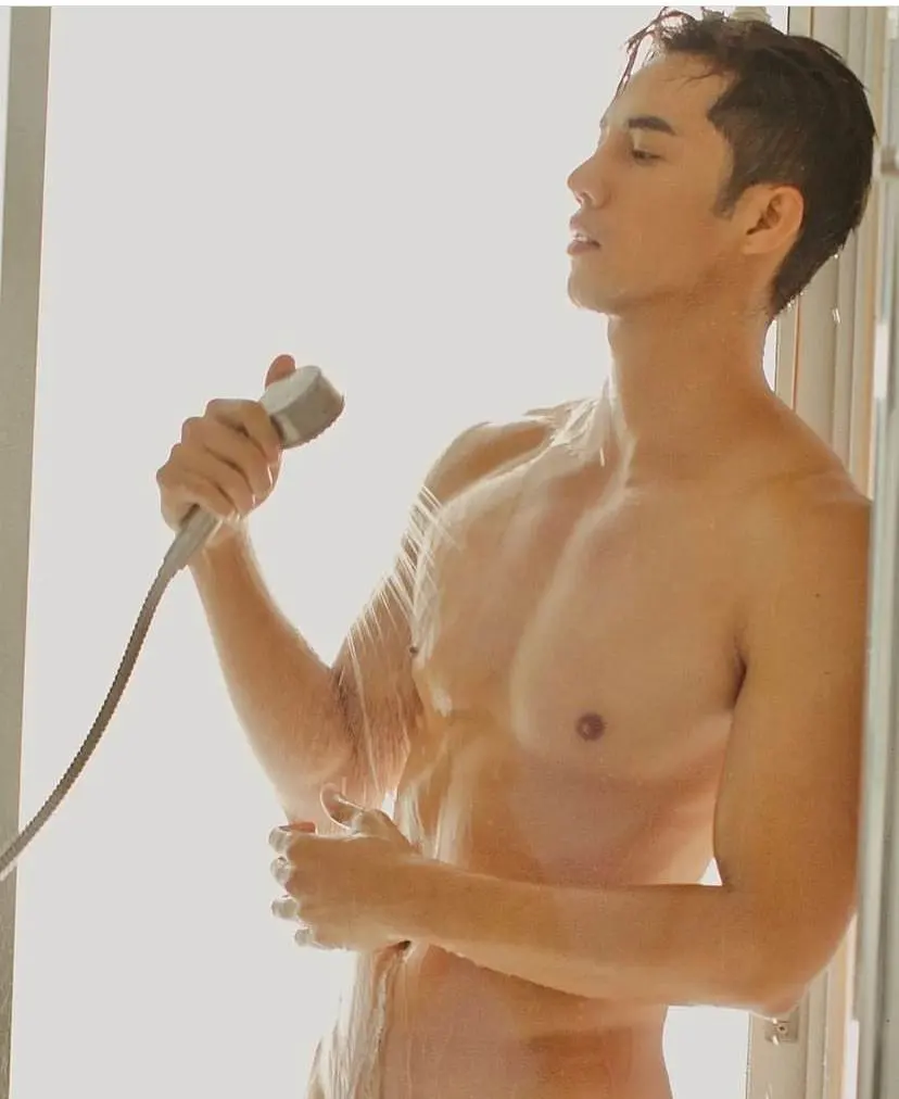 ถอดโชว์เรือนร่าง 2849