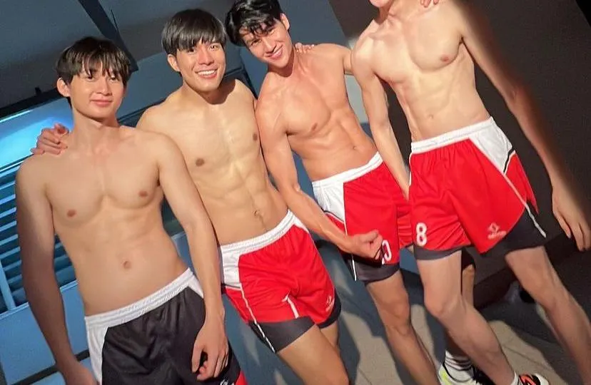 ถอดโชว์เรือนร่าง 2850