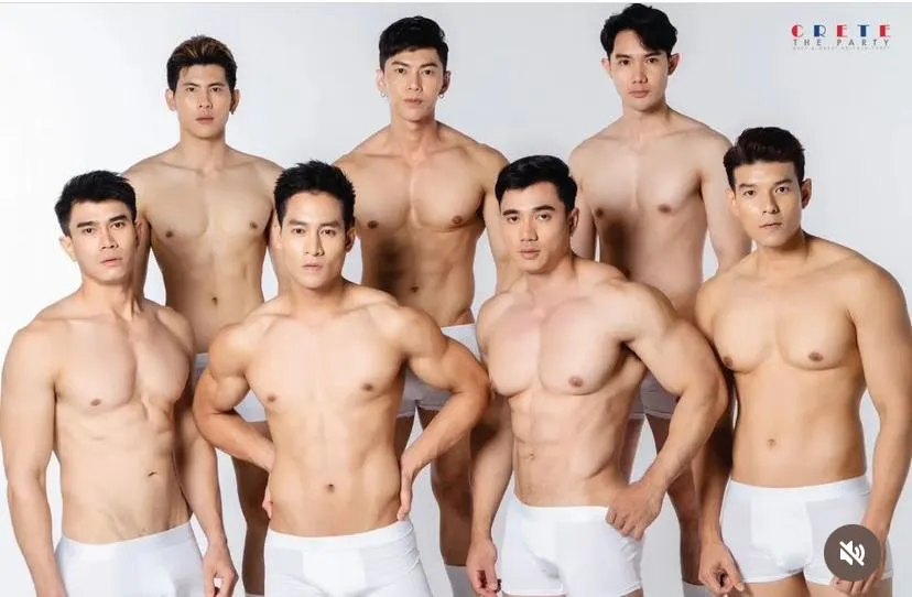 ถอดโชว์เรือนร่าง 2850