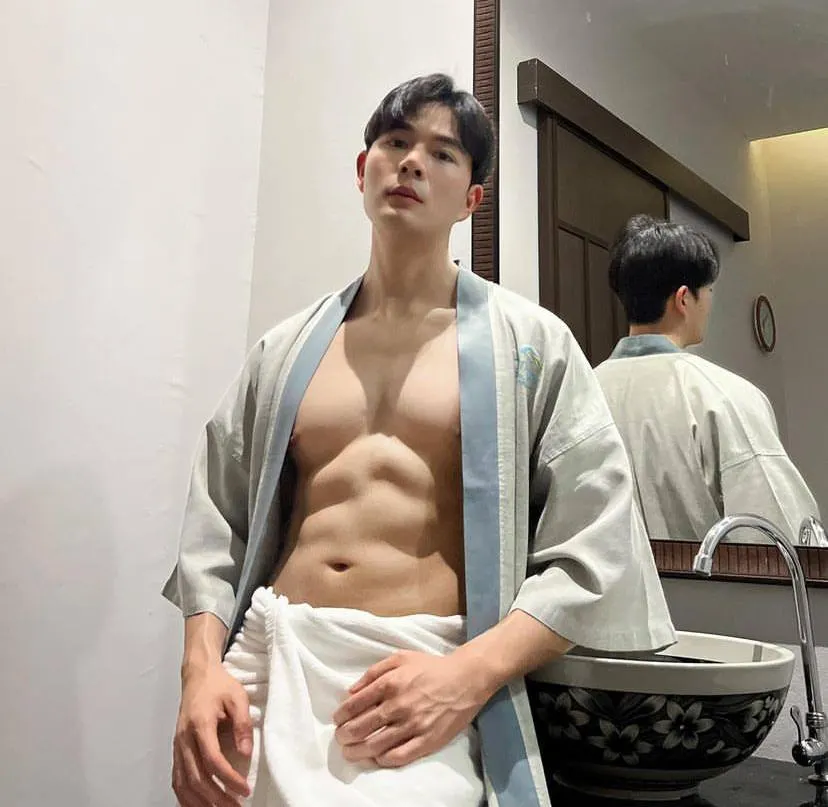 ถอดโชว์เรือนร่าง 2852