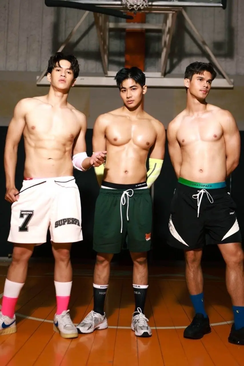 ถอดโชว์เรือนร่าง 2852