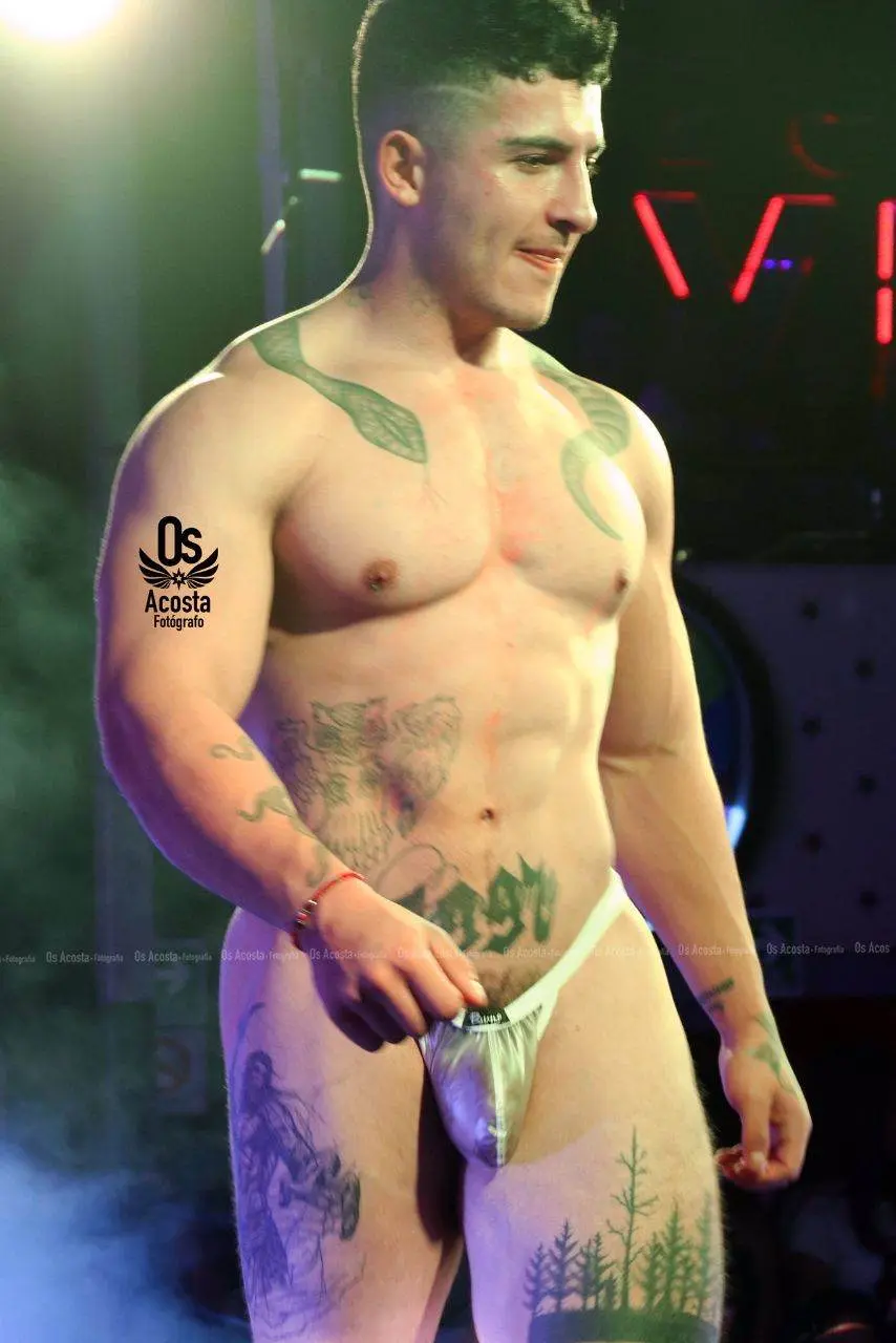 หนุ่ม Coyote Boy แม็กซิโก Os Acosta 02.