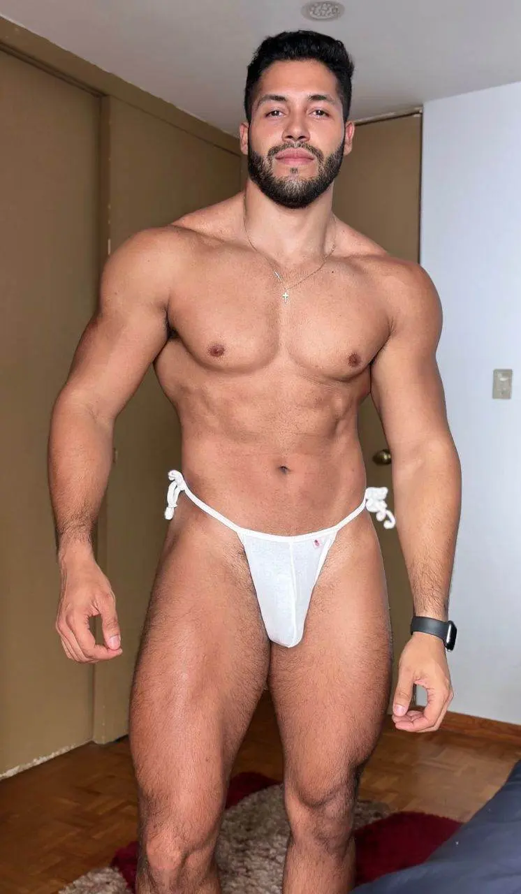 นายแบบ SHOP jjmalibu. 02.