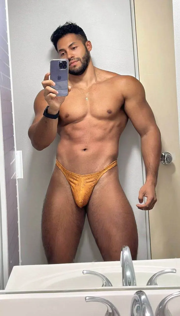 นายแบบ SHOP jjmalibu. 02.