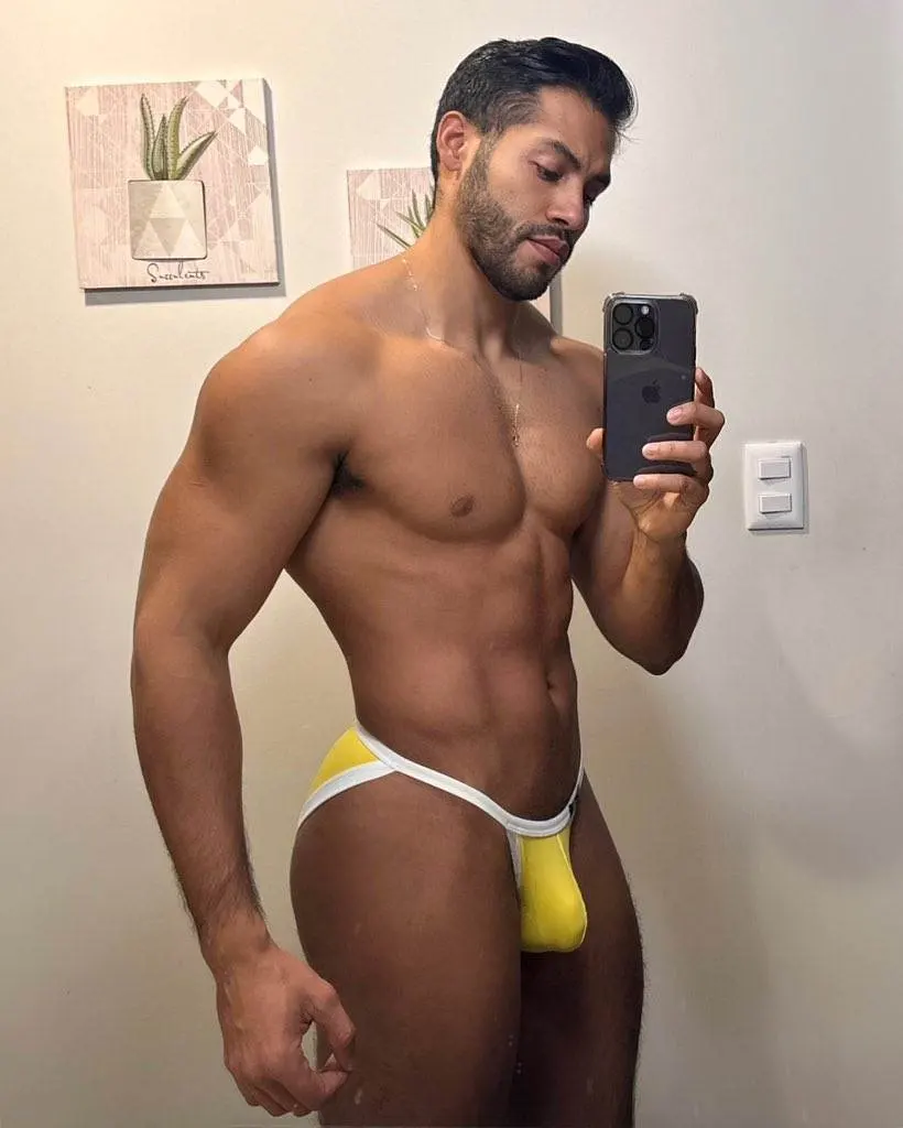 นายแบบ SHOP jjmalibu. 02.