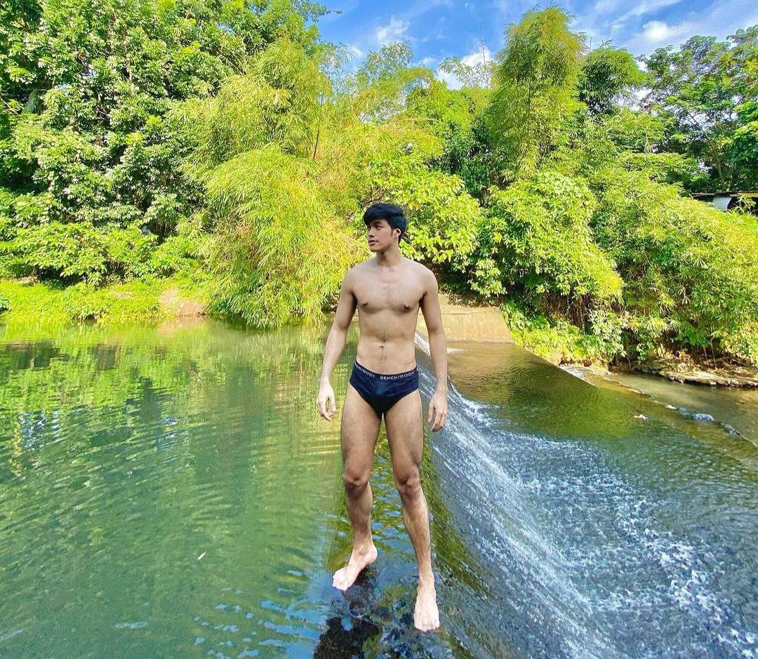 สายน้ำ..ลูกผู้ชาย