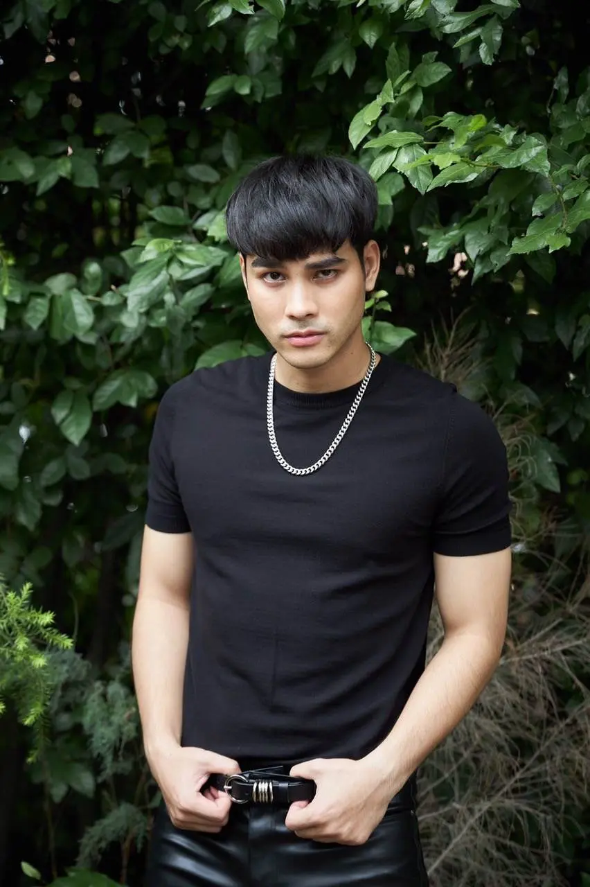 ไม่ถอดยังน่ากอดขนาดนี้