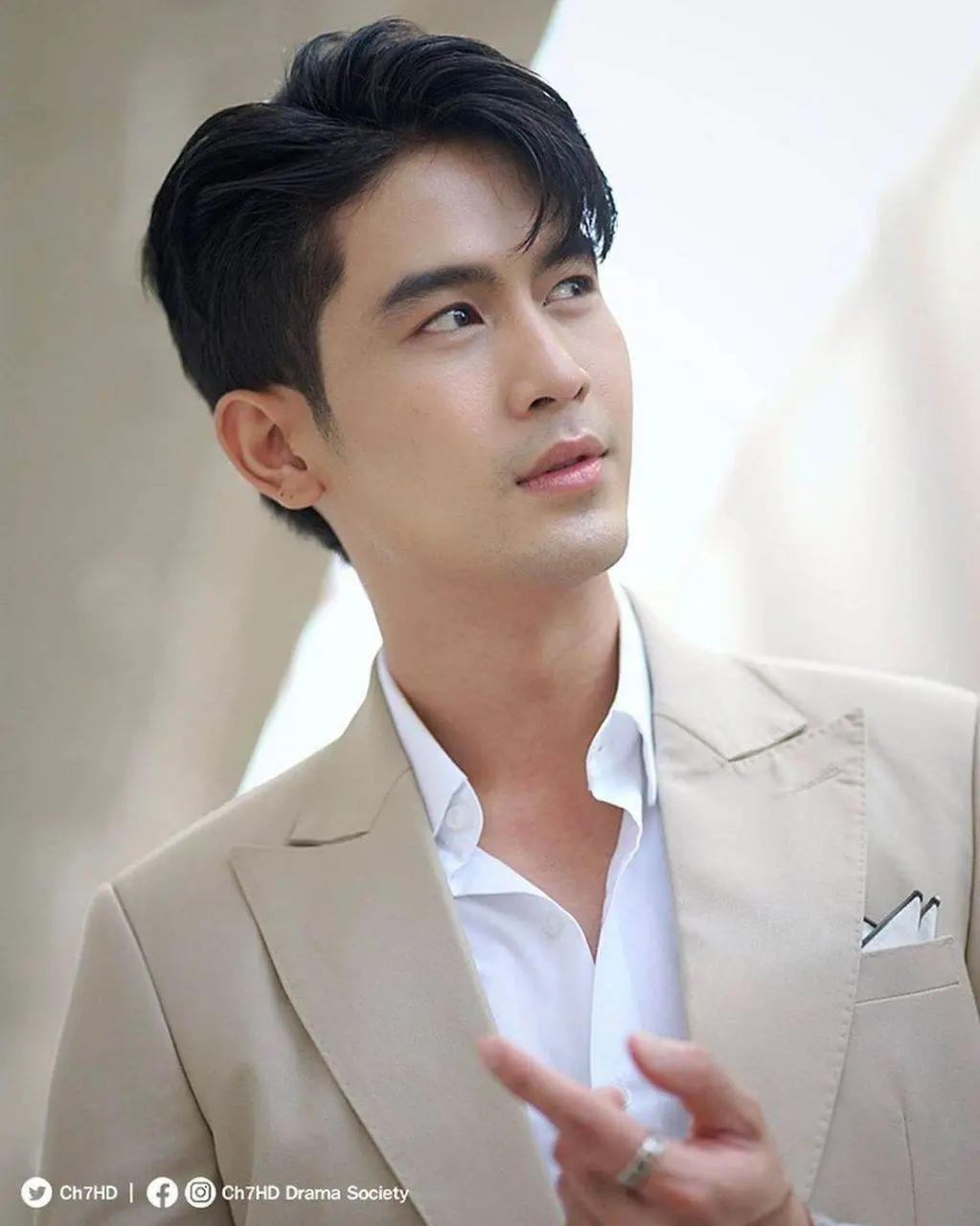 ผู้ชายที่น่ากอด