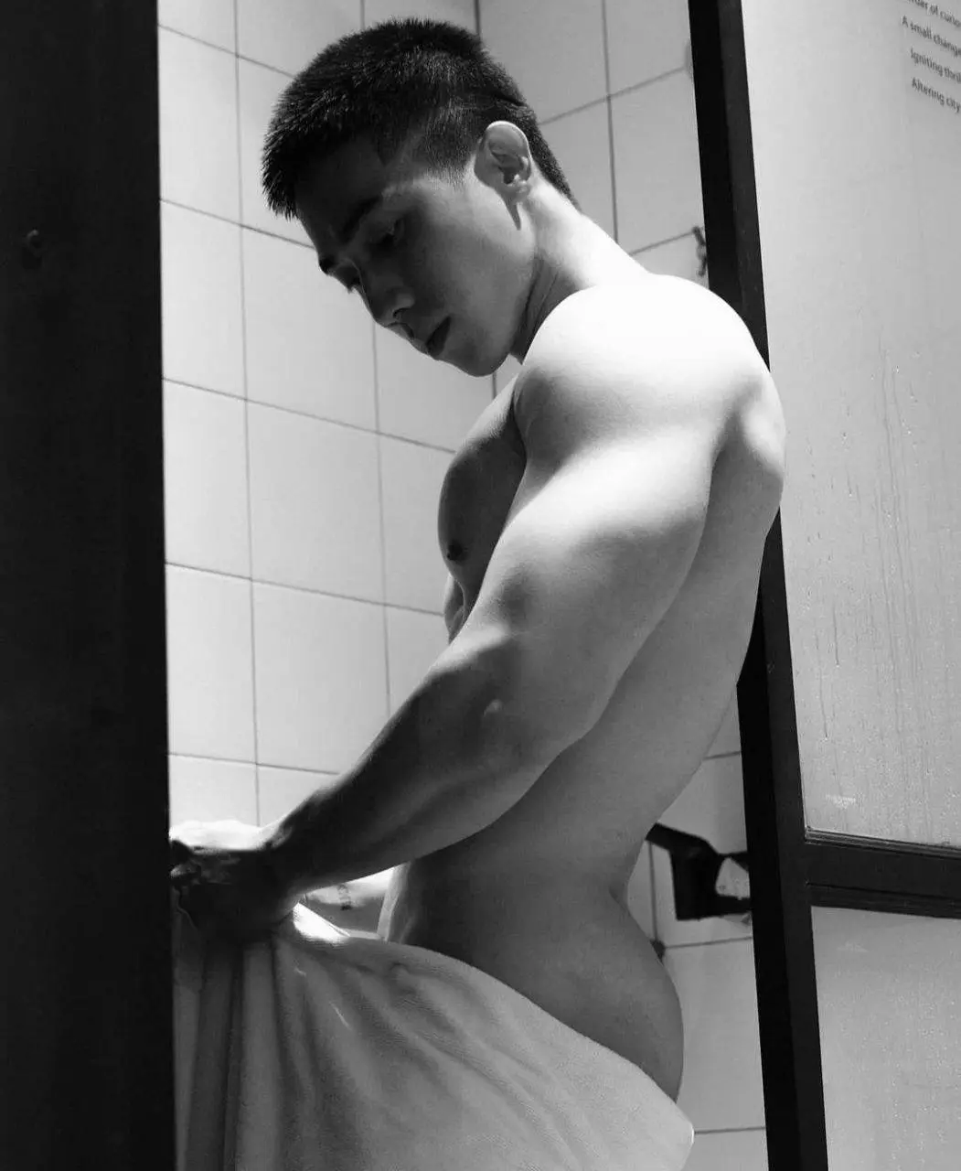 อดใจไม่ไหว