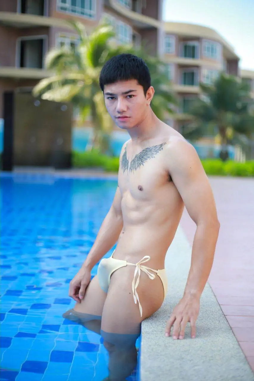 ของไทย หนุ่มไทย ไทยแท้.
