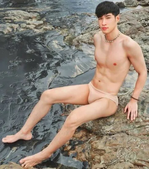 ไม่ว่าใครก็มีครั้งแรก