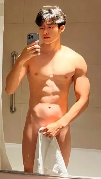 หลงตัวเอง