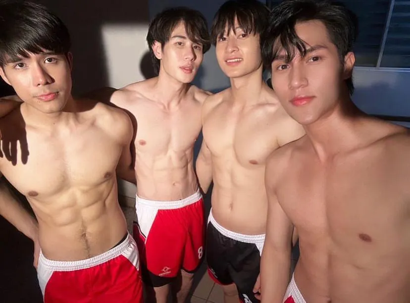 ถอดโชว์เรือนร่าง 2853