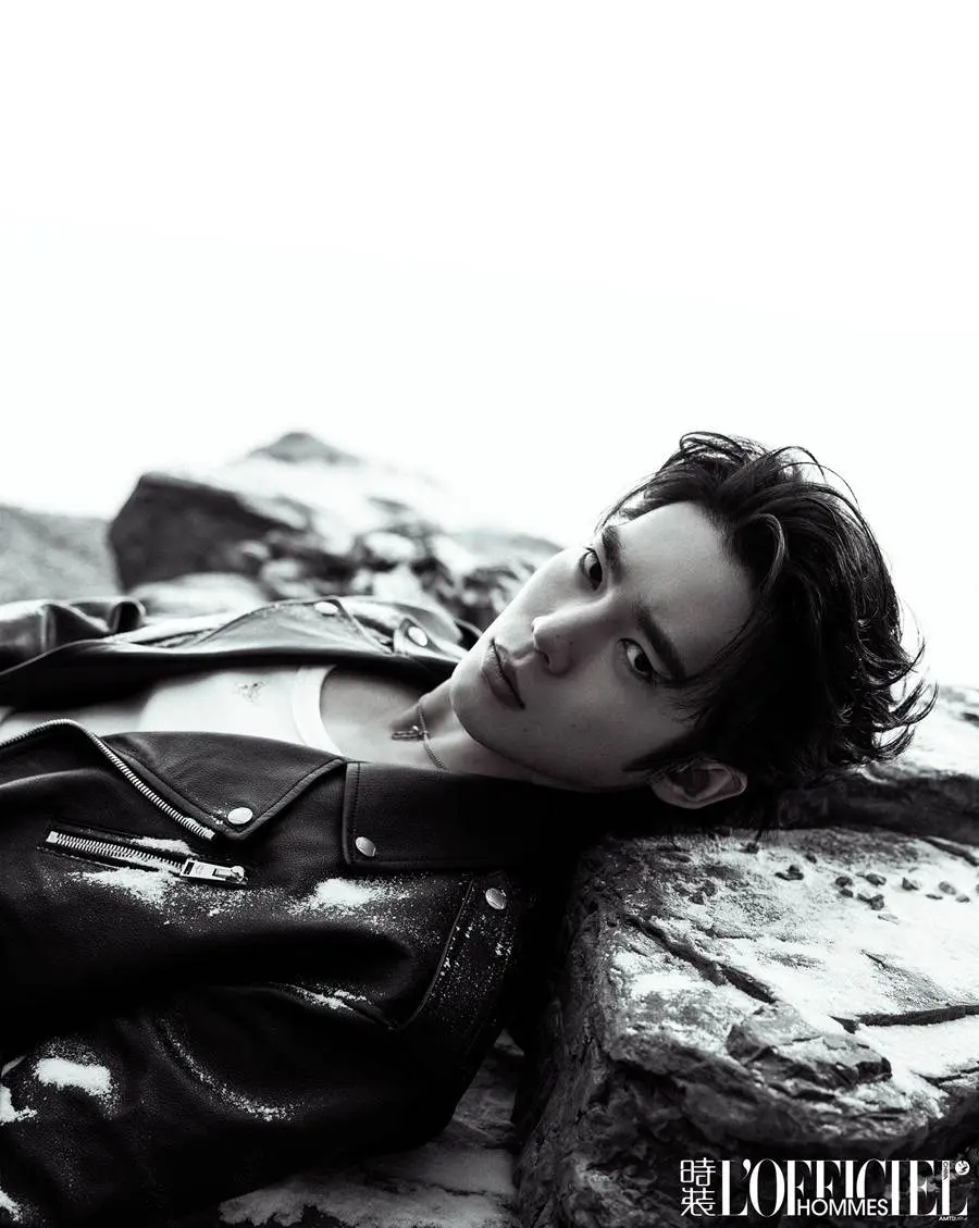 YuShi @ L&rsquo;Officiel Hommes China January 2024