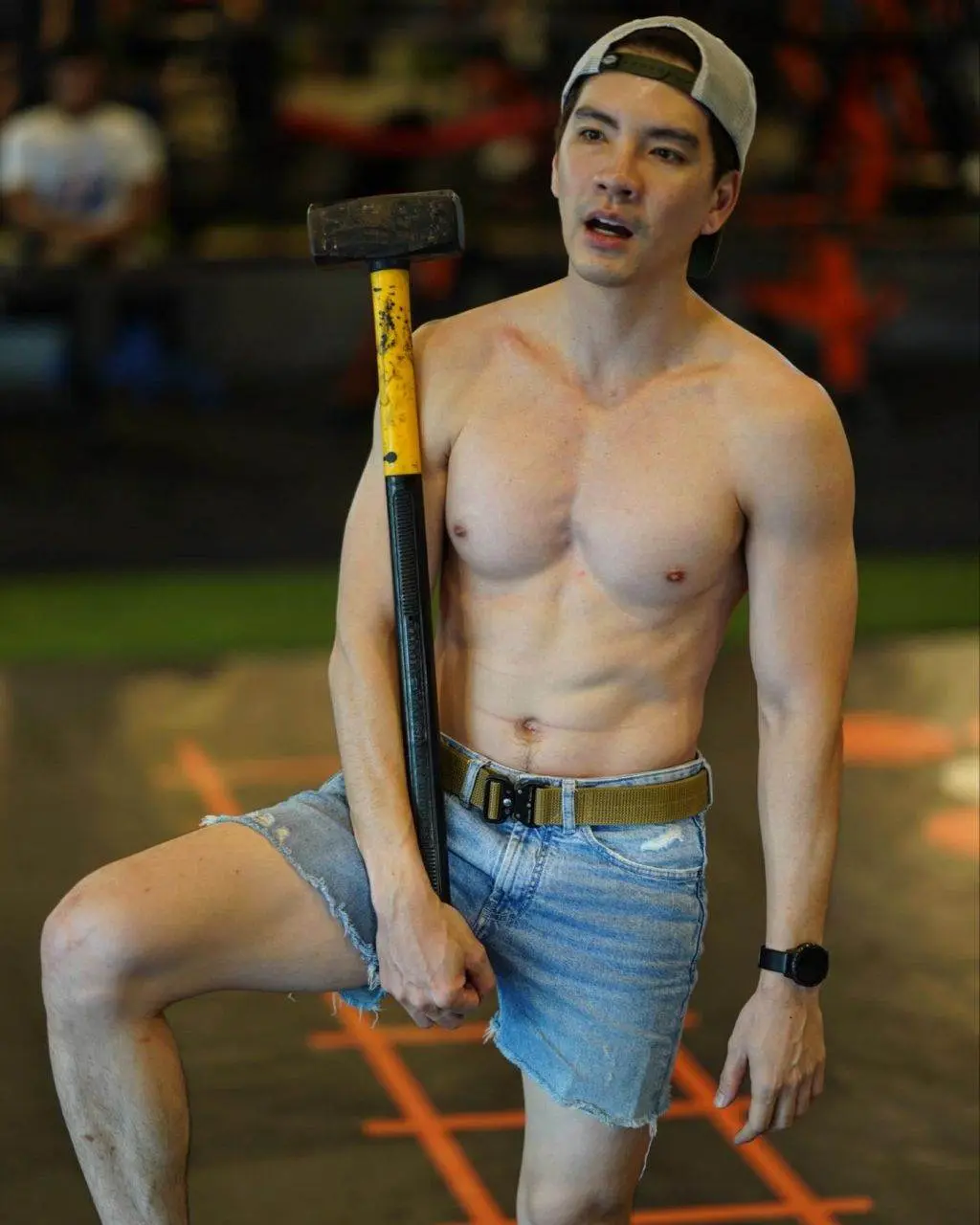 เก็บรักไว้ในคลัง