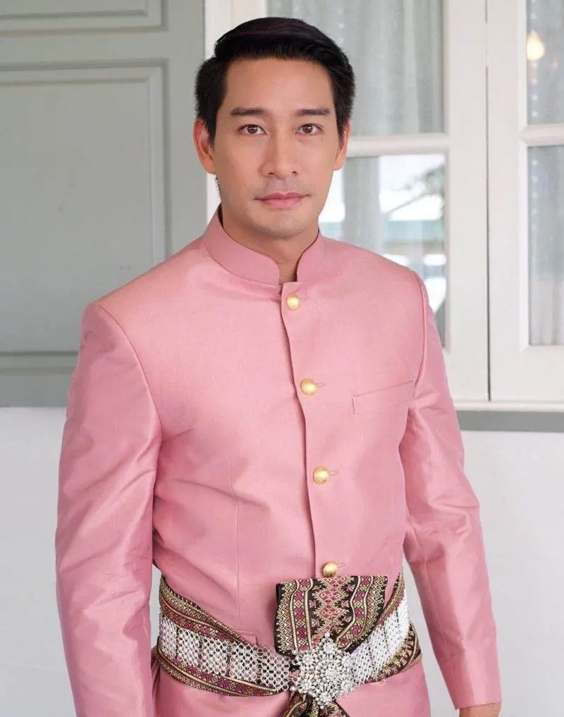 น่ากอดน่าถอด
