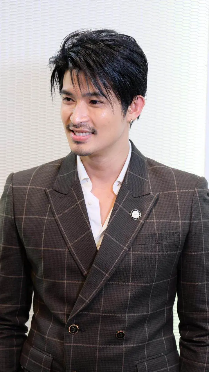 น่ากอดน่าถอด