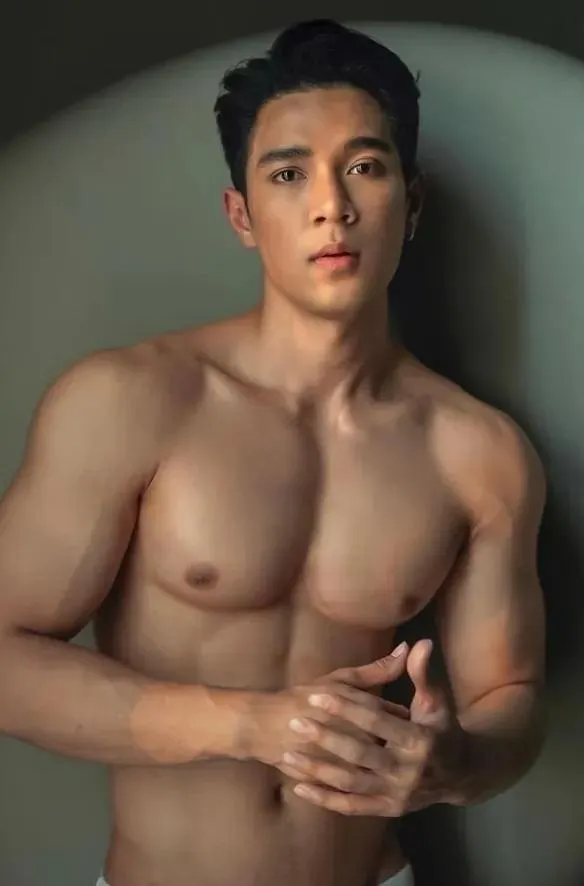 ไม่ได้มาด้วยกัน..งั้นหรือ