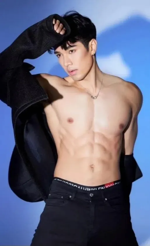 ไม่ได้มาด้วยกัน..งั้นหรือ