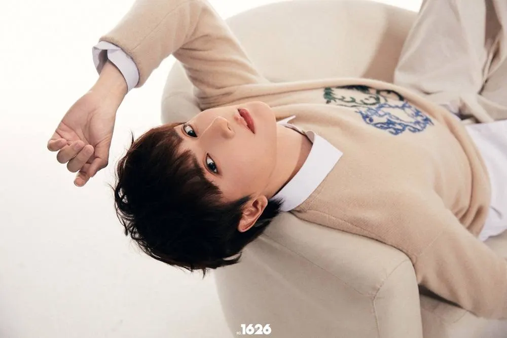 Huang Jingxiang & Yi Shuai @ 1626 Magazine China December 2023