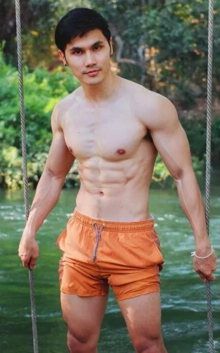 ชั่วคราวสามชั่วโมง