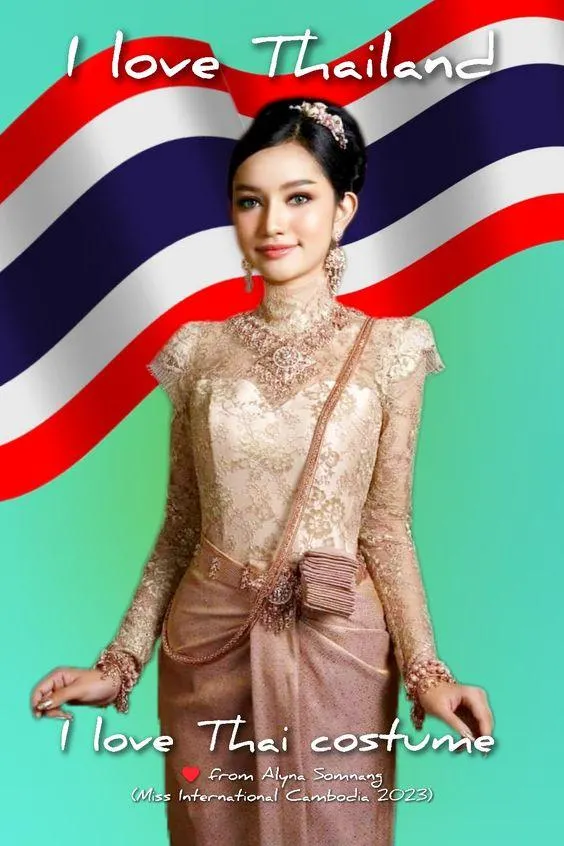Thai national costume 🇹🇭  | Thai soft power