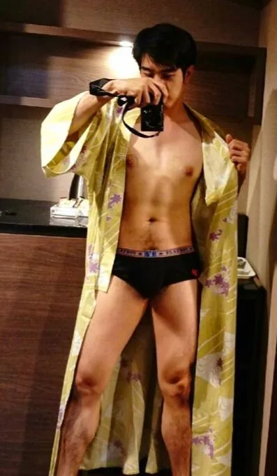 มีSEXกับแฟนสาวตอนกลางวัน แอบSEEDกับเพื่อนชายตอนกลางคืน