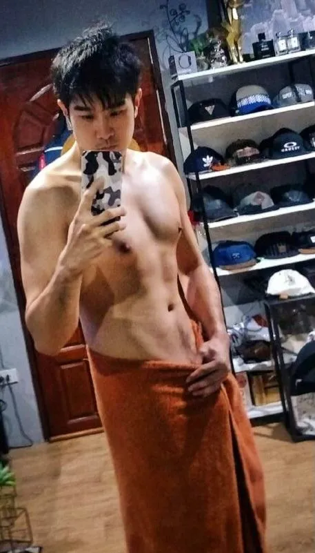 มีSEXกับแฟนสาวตอนกลางวัน แอบSEEDกับเพื่อนชายตอนกลางคืน