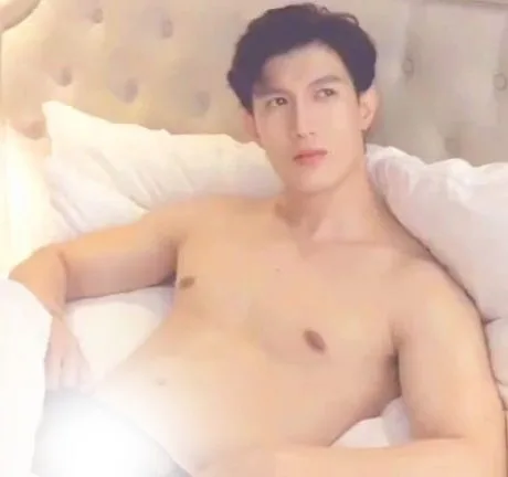 จัดทั้งวัน เดี๋ยวก้มเดี๋ยวราบเดี๋ยวคลานบริกามฟรี
