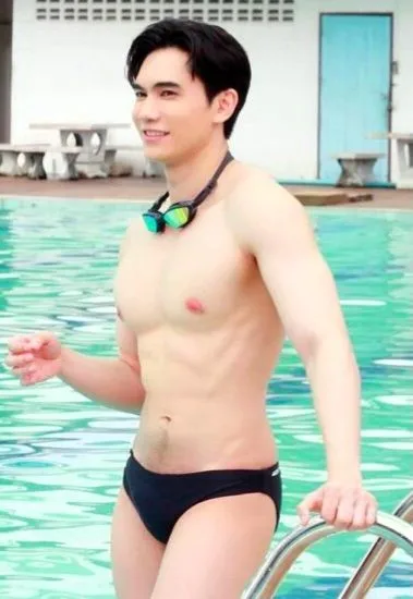 หน้าได้หุ่นล่ำกำลังดีผิวสองสีบั่นท้ายฟิตแน่นแมนๆไม่ติ้ง หาเพื่อนไลน์โพสต์จังมีจริง นัดซัมติงประจำ