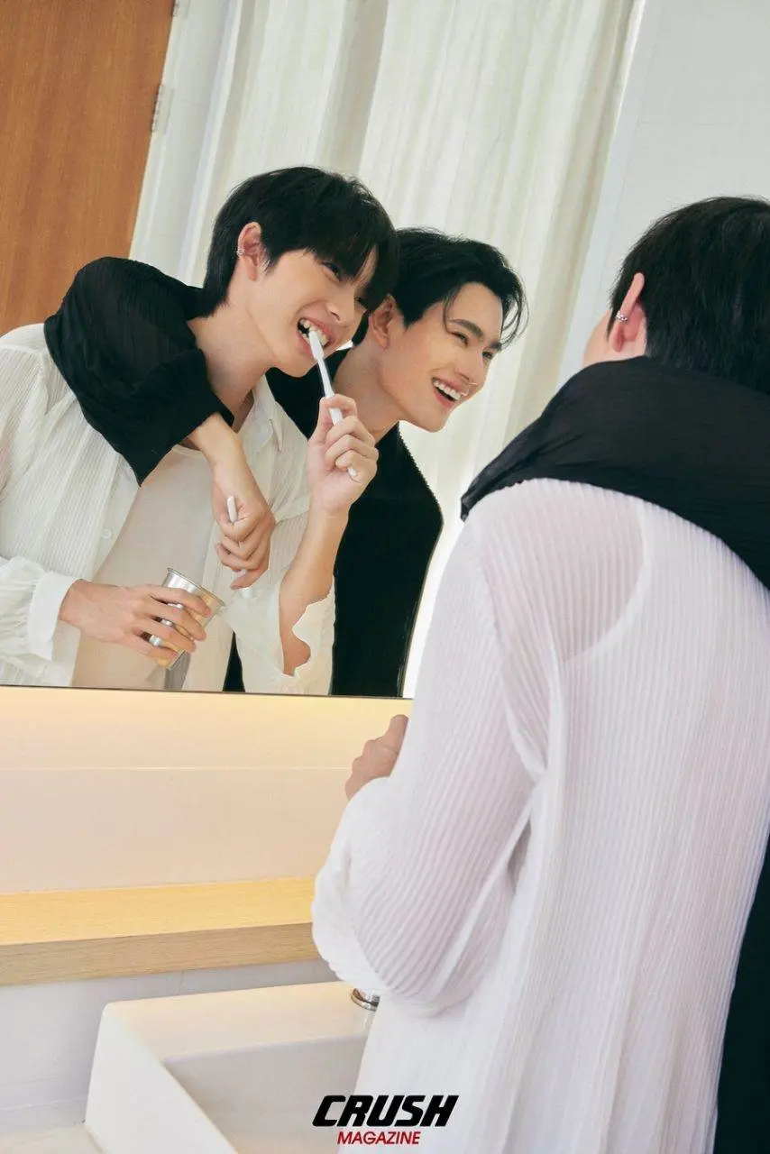 พูห์ กฤติน & พาเวล นเรศ @ CRUSH Magazine China January 2024