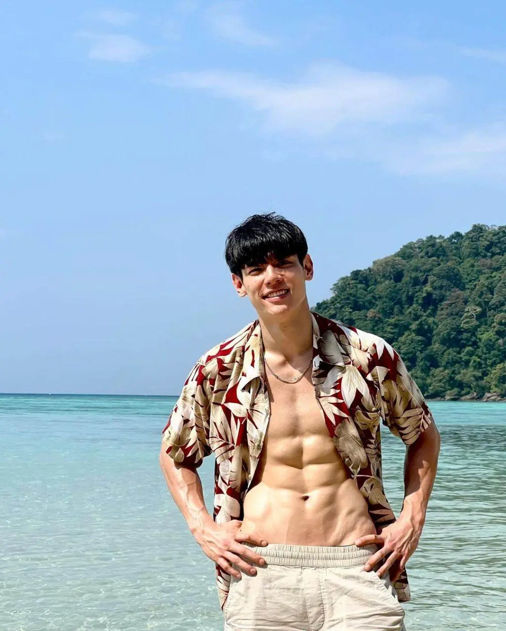 ผัวชื่อจักรินทร์