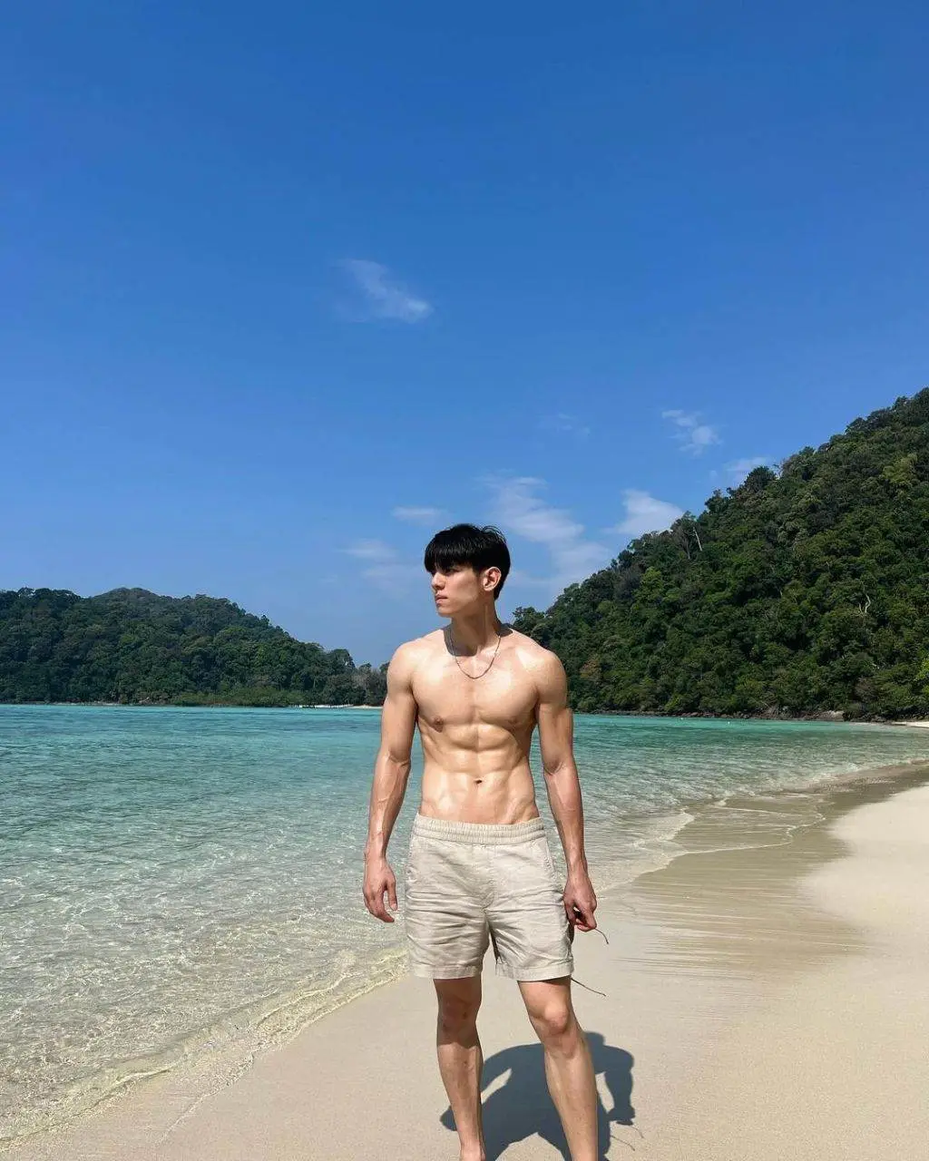 ผัวชื่อจักรินทร์
