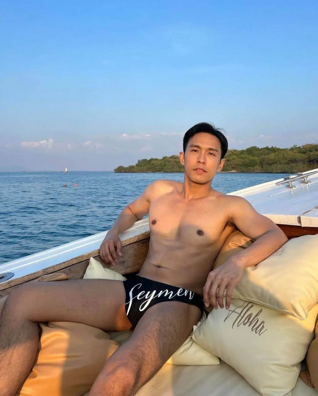 อ๊อกแล้วเลียให้เกลี้ยง