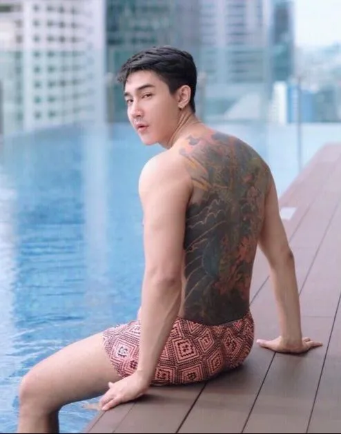 เพื่อนร่วมก๊วน