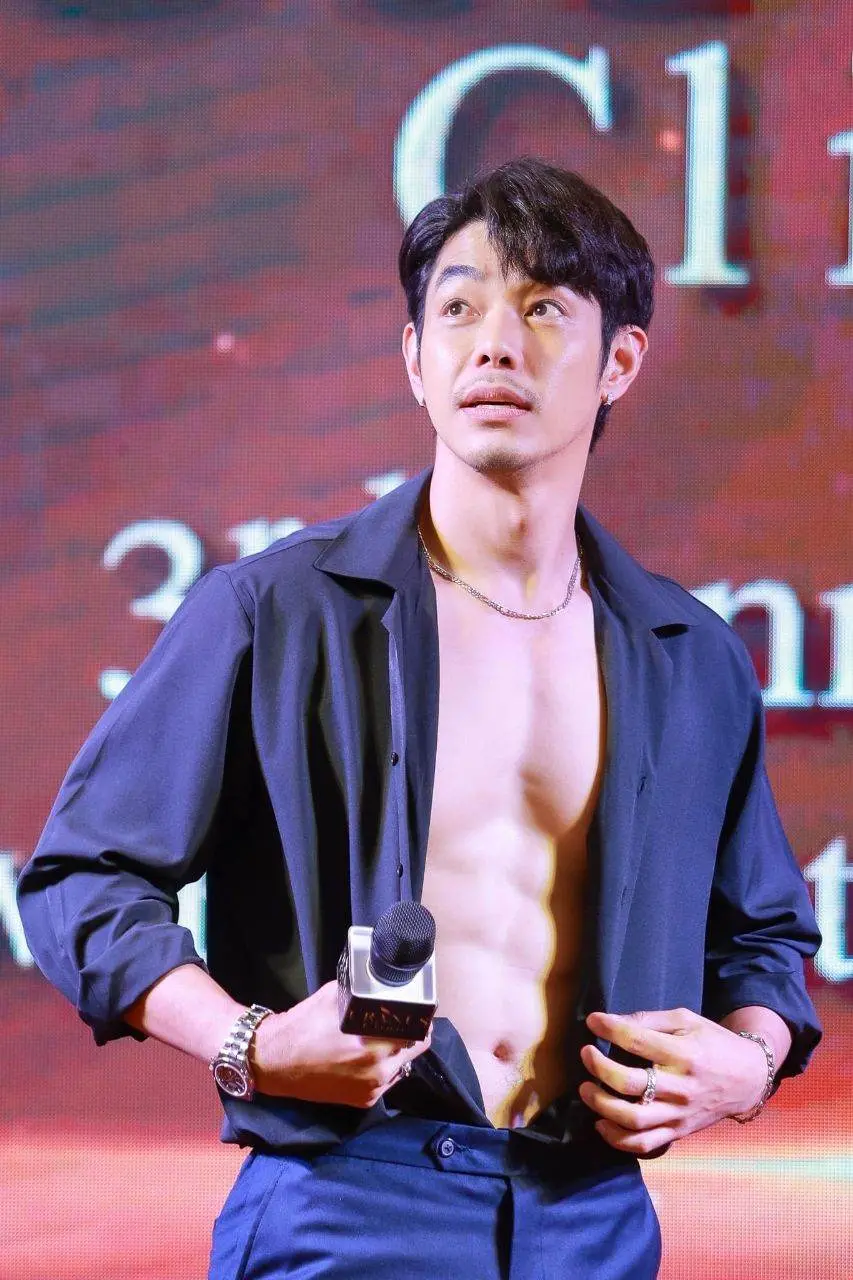 พ่อทรงแด๊ดด
