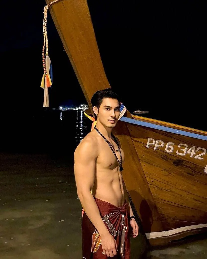 เซ็กซี่แนวชมพู