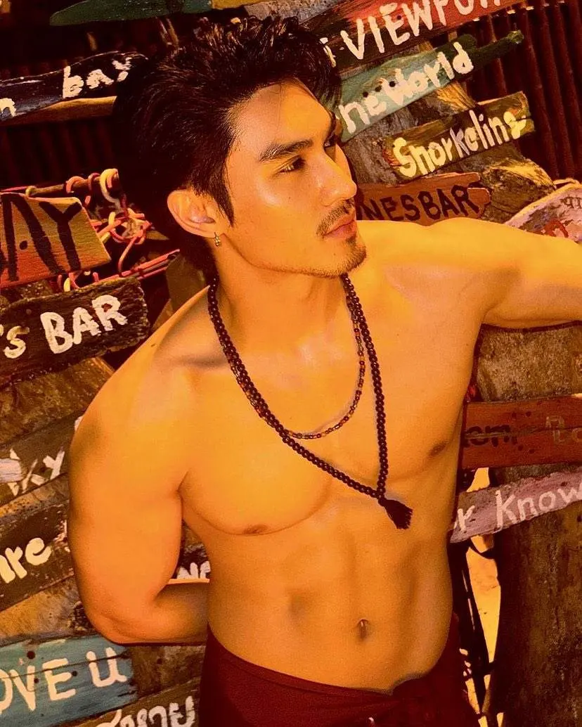 เซ็กซี่แนวชมพู