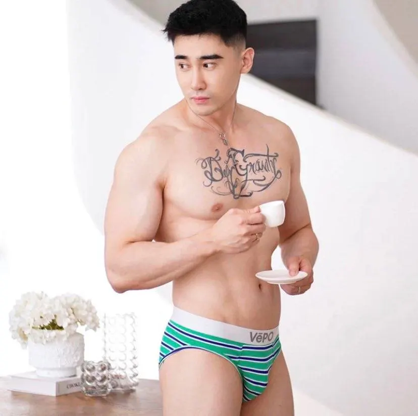 ขาวหล่อ แบบเอเชีย ไต้หวัน