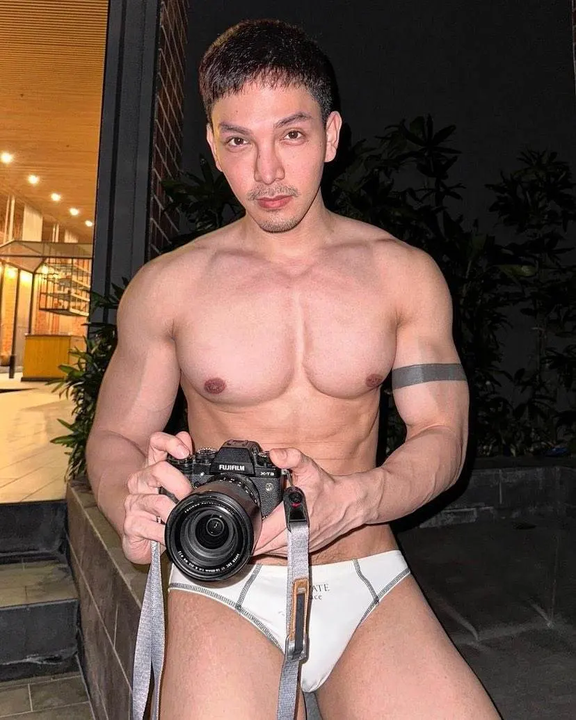 ขาวหล่อ แบบเอเชีย ไต้หวัน
