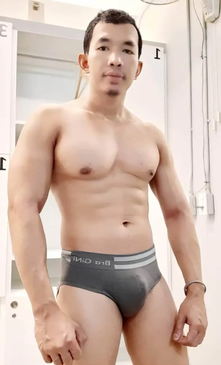 ผู้บ่าวนครพนม