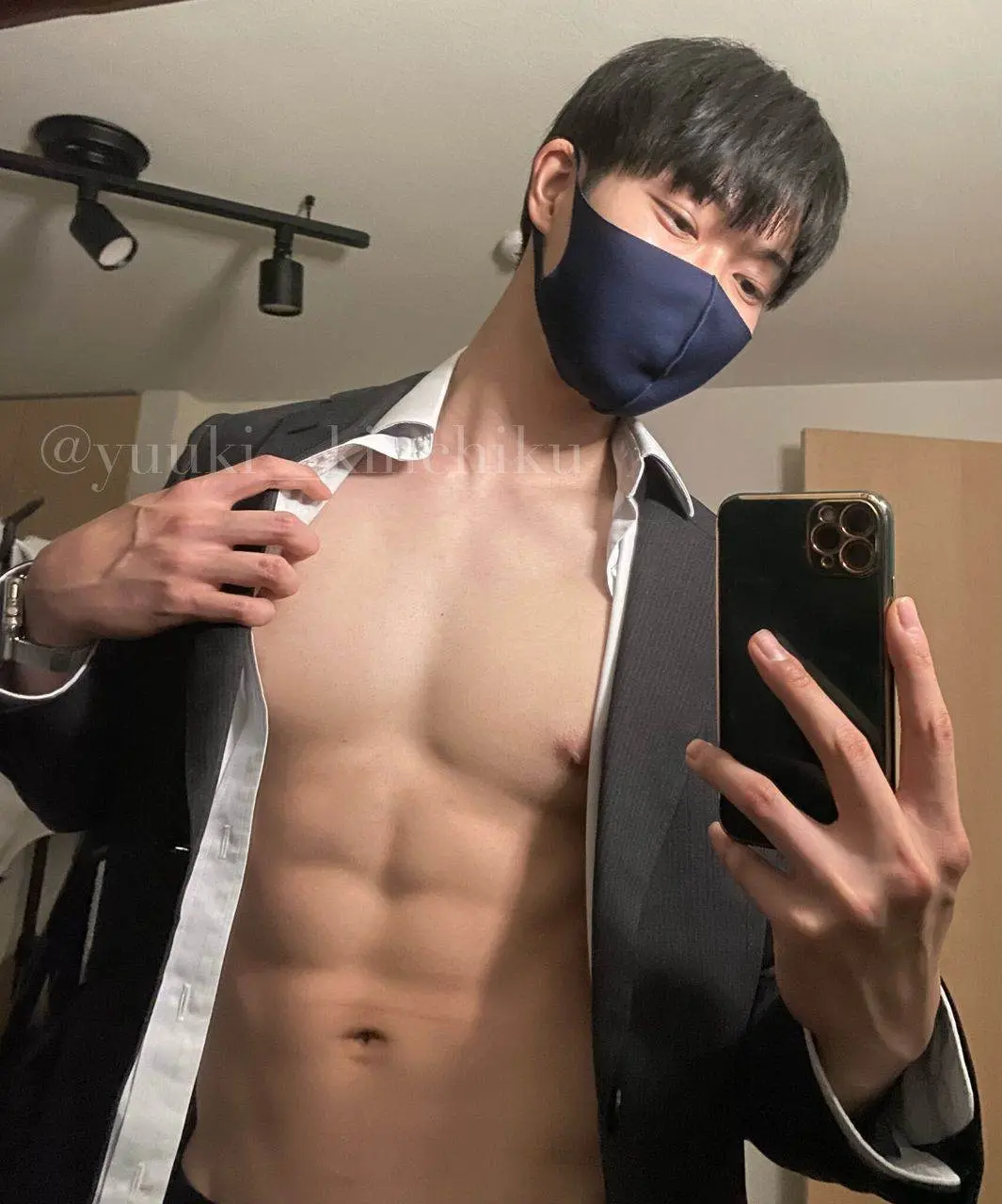 ถอดโชว์เรือนร่าง 2855