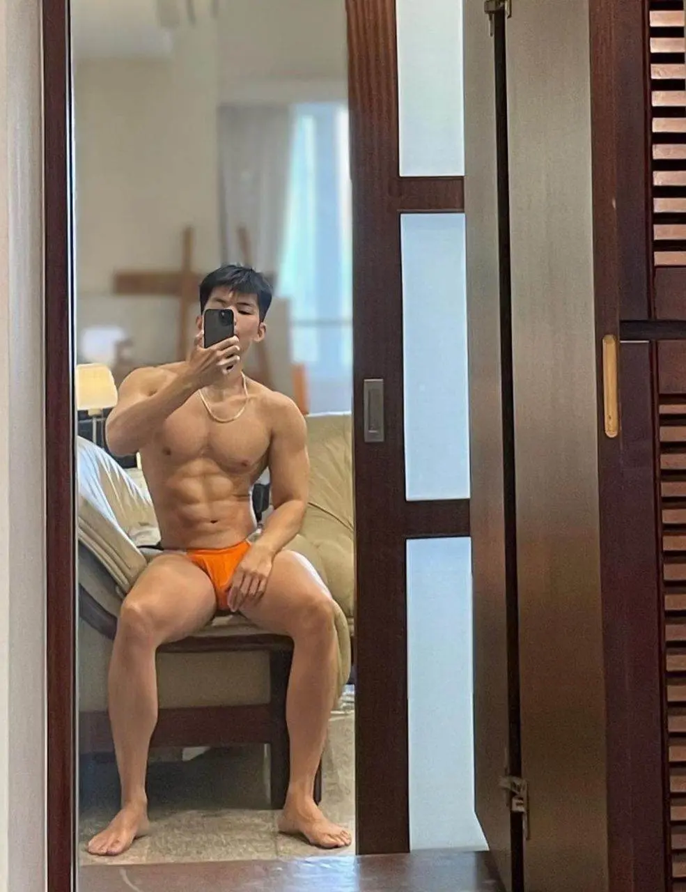 ถอดโชว์เรือนร่าง 2863